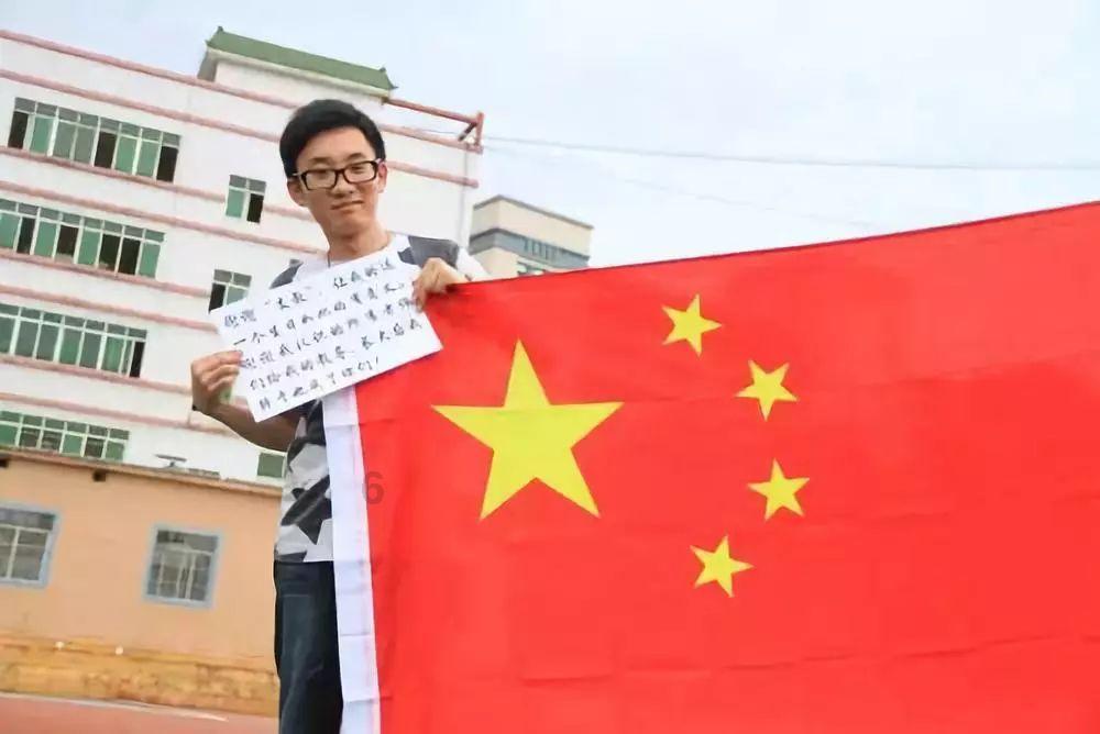 小猫钓鱼游戏龙王版有船